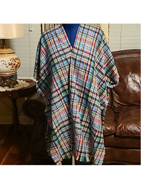 "Do everything in Love" one size fits all NWT. Plaid. (#731)